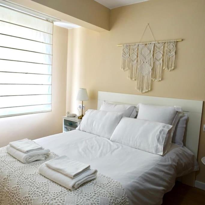 Piso Riazor 4 Habitaciones A Coruna Exterior photo